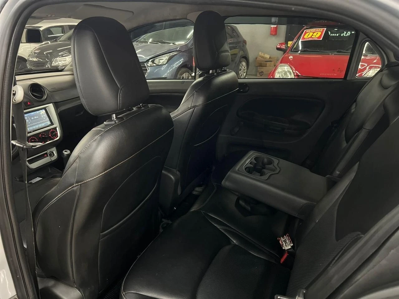 VOLKSWAGEN VOYAGE