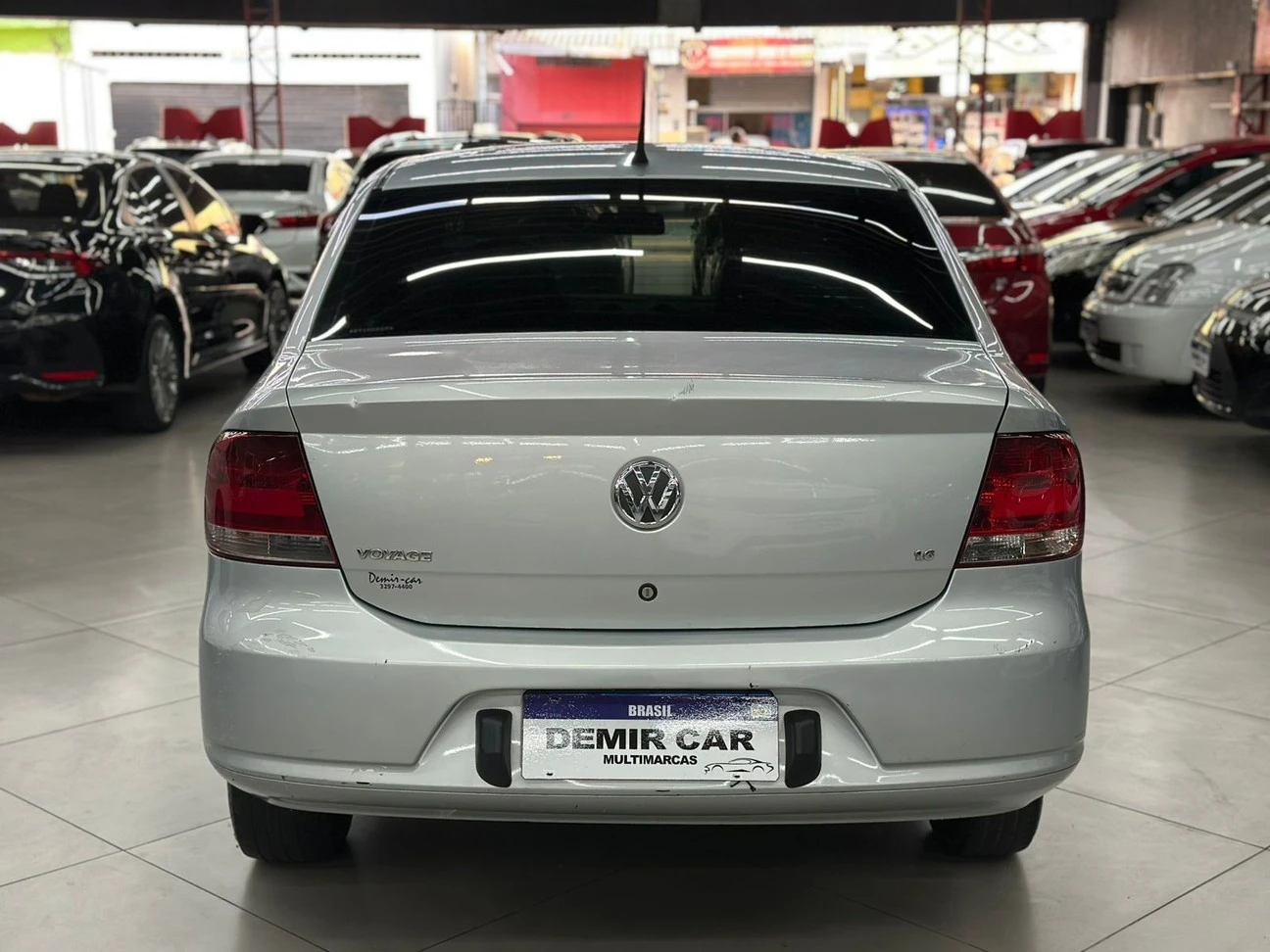 VOLKSWAGEN VOYAGE