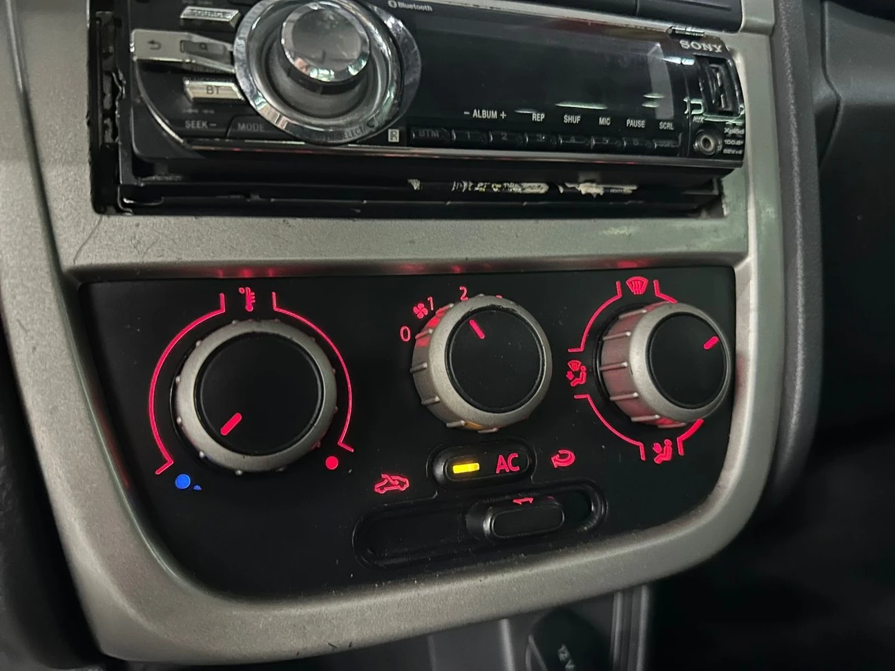 VOLKSWAGEN VOYAGE