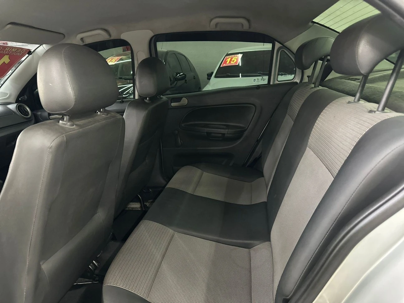 VOLKSWAGEN VOYAGE