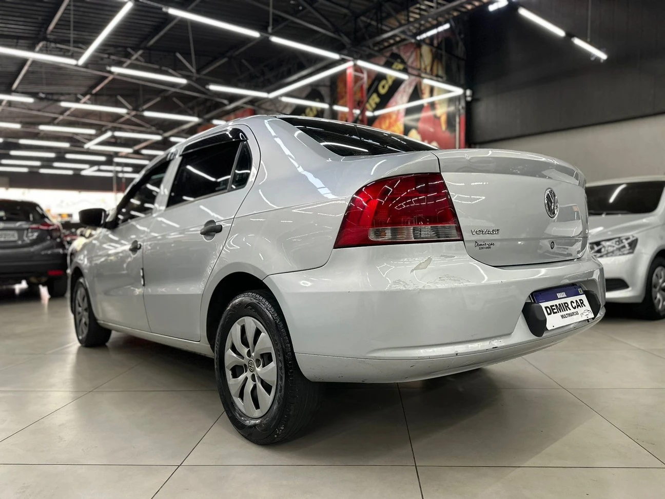 VOLKSWAGEN VOYAGE