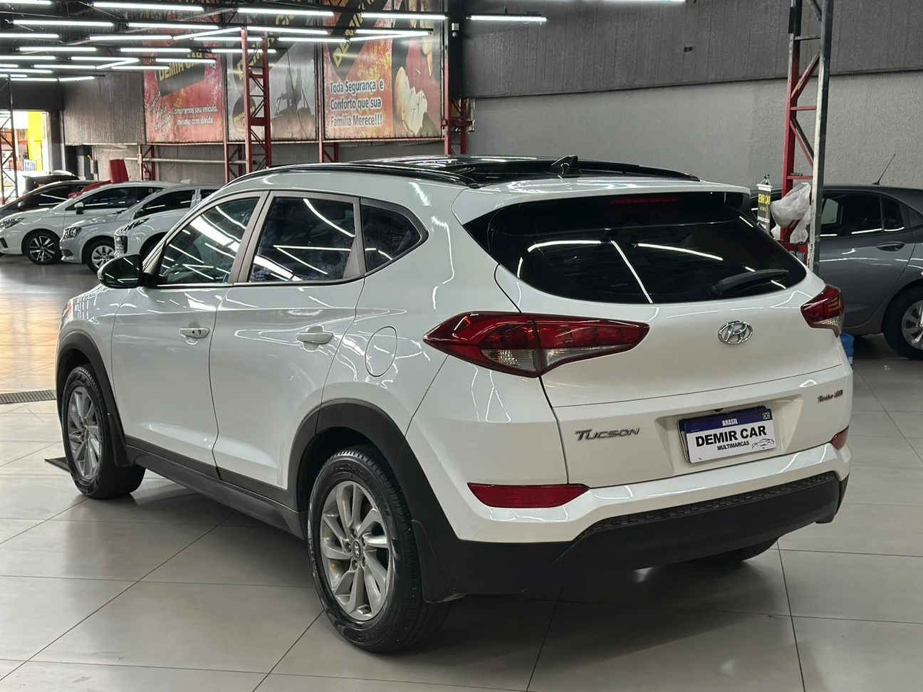 HYUNDAI TUCSON