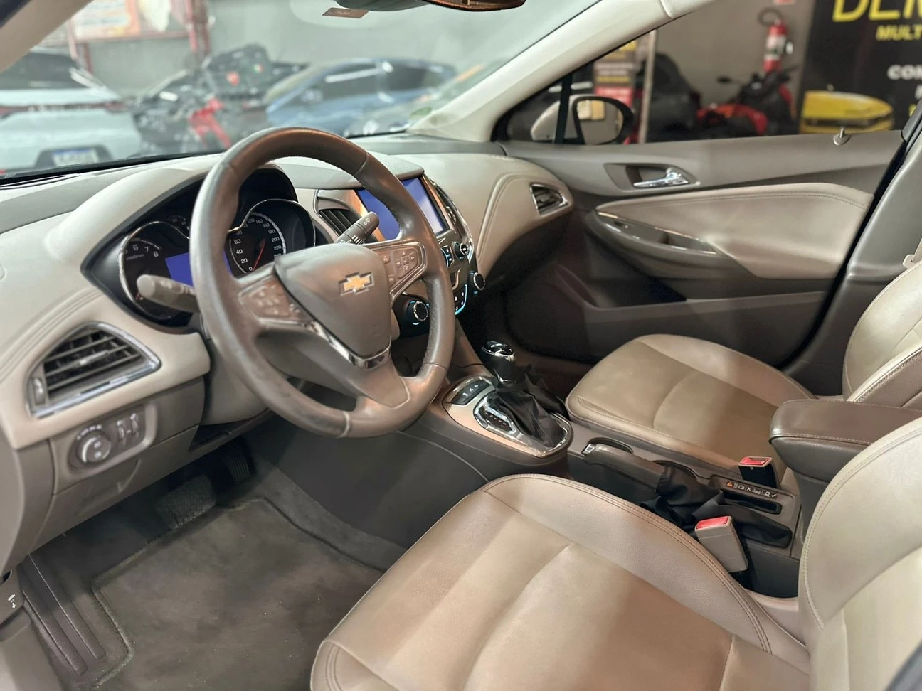 CHEVROLET CRUZE