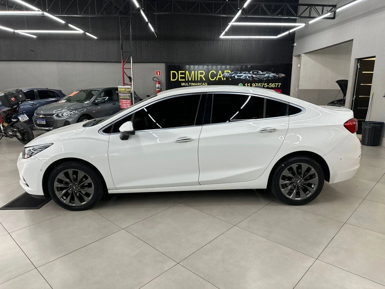 CHEVROLET CRUZE