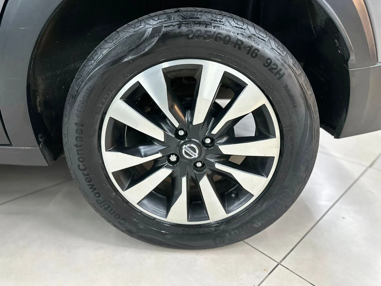NISSAN KICKS
