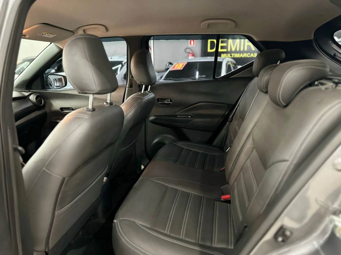 NISSAN KICKS