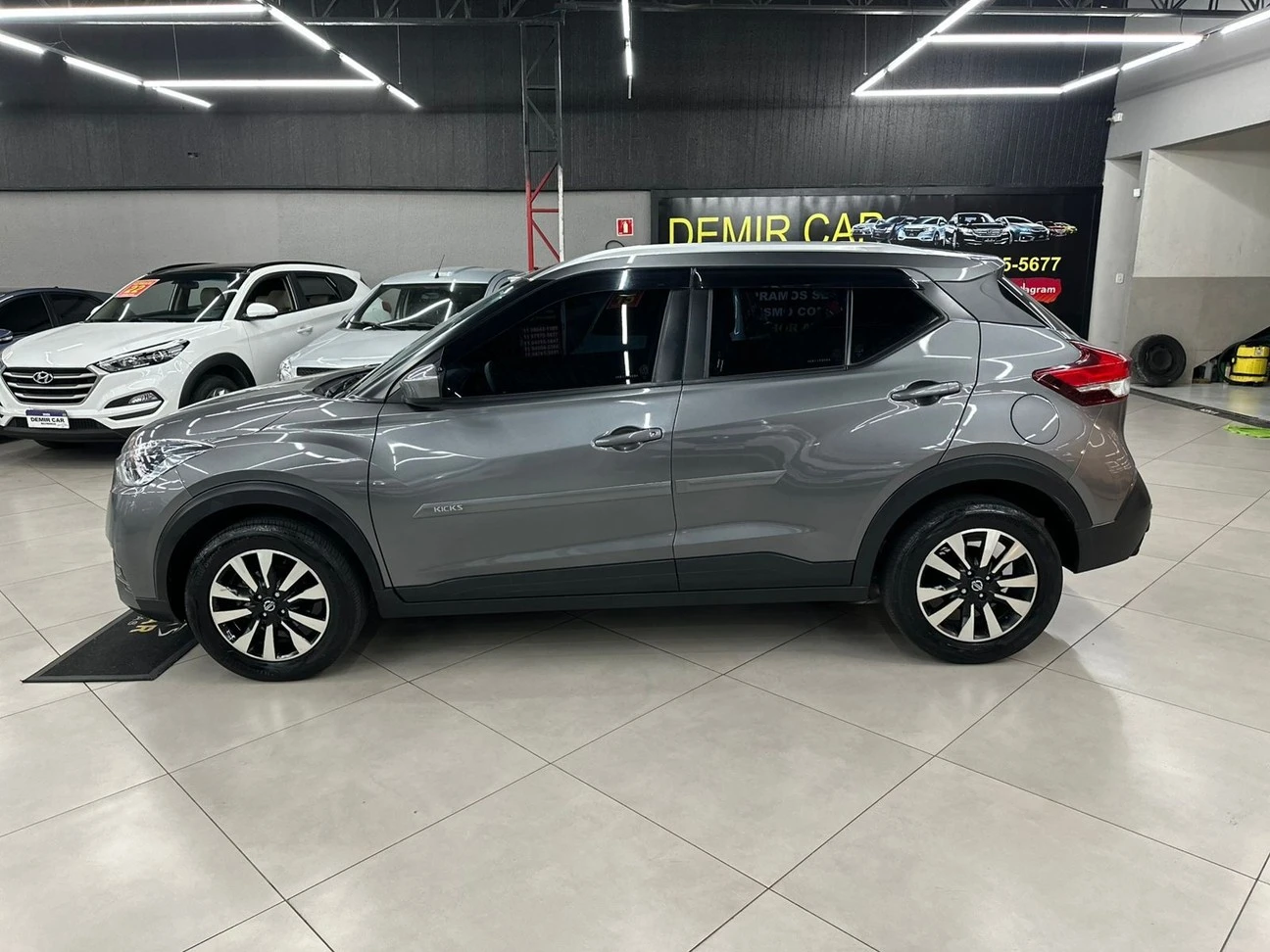 NISSAN KICKS