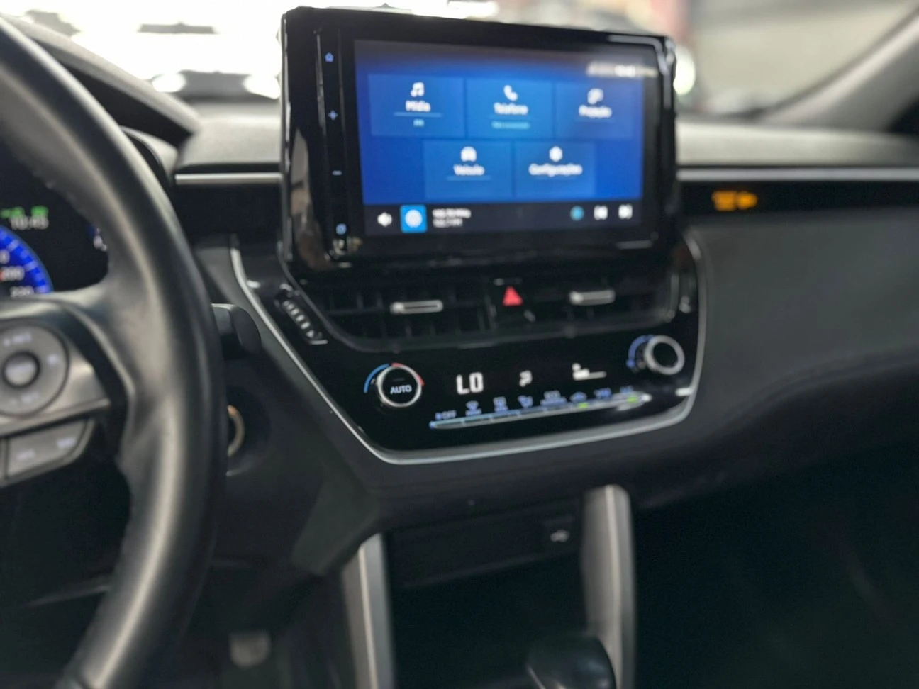 TOYOTA COROLLA CROSS