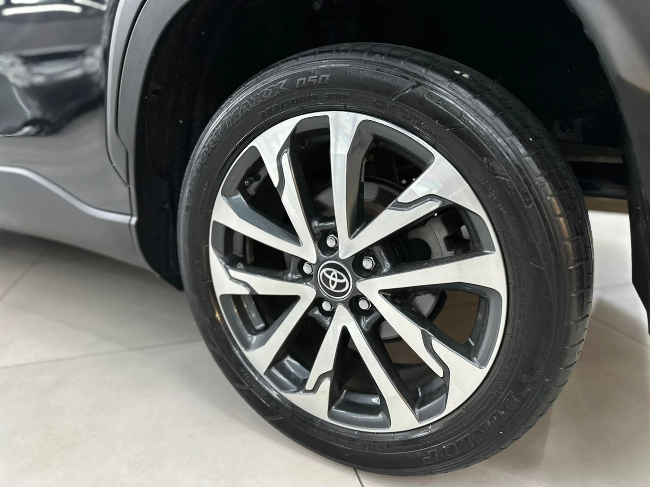 TOYOTA COROLLA CROSS