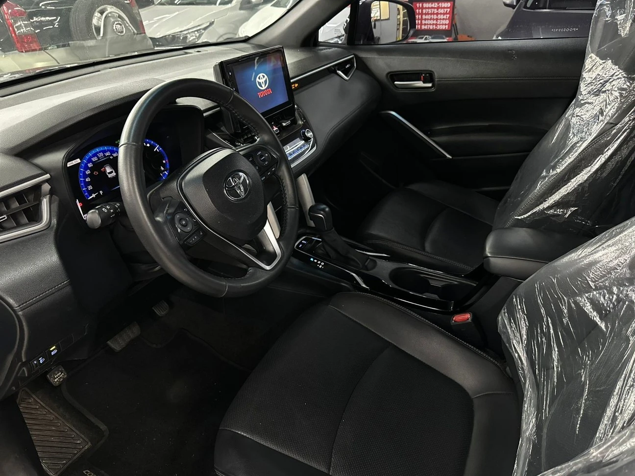 TOYOTA COROLLA CROSS