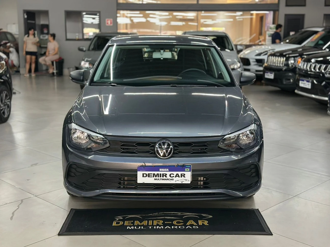VOLKSWAGEN POLO