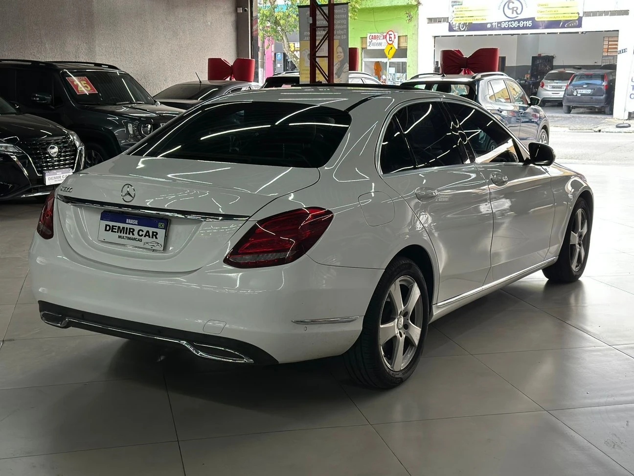 MERCEDES-BENZ C 200
