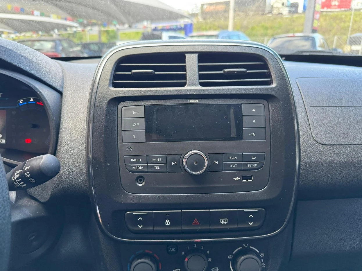 RENAULT KWID