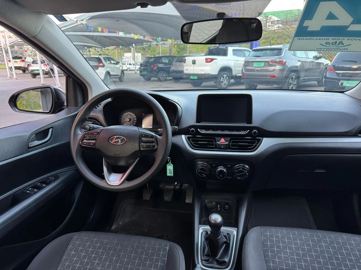 HYUNDAI HB20