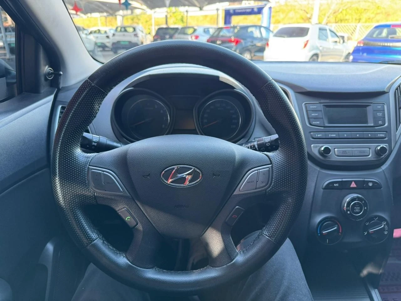 HYUNDAI HB20