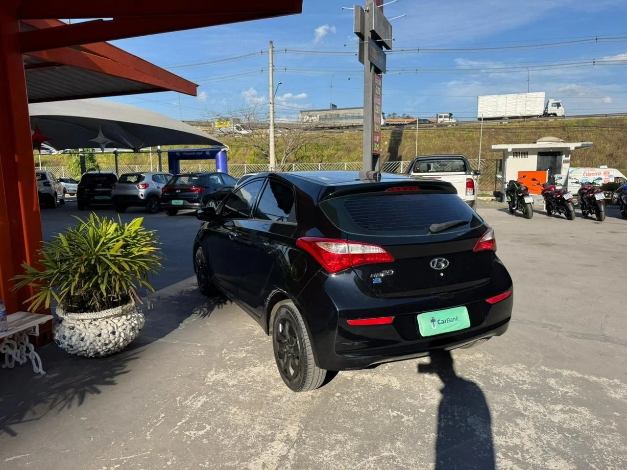 HYUNDAI HB20