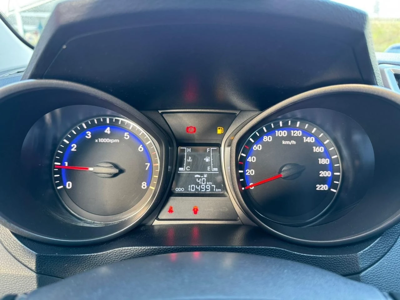 HYUNDAI HB20X