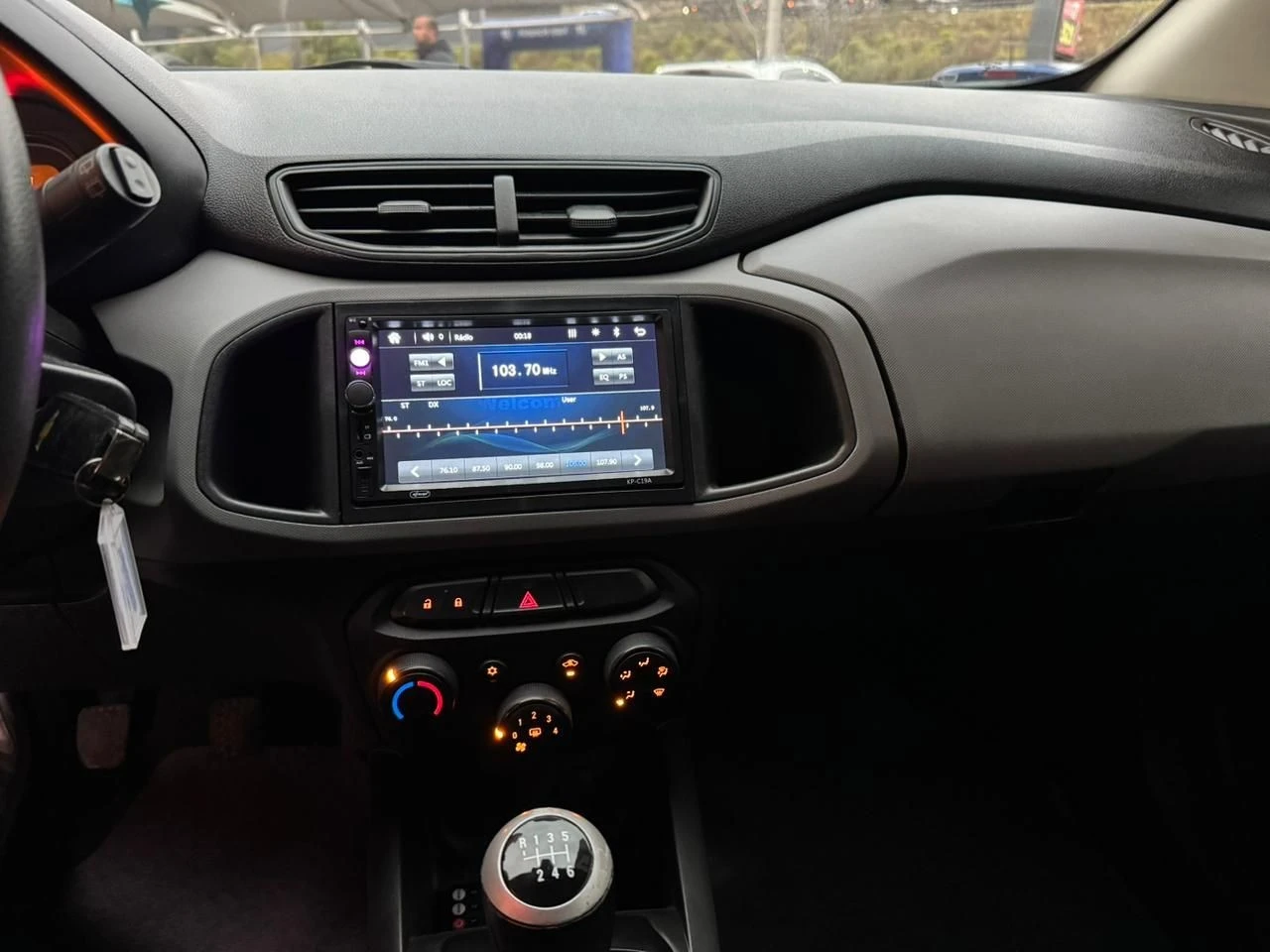 CHEVROLET ONIX