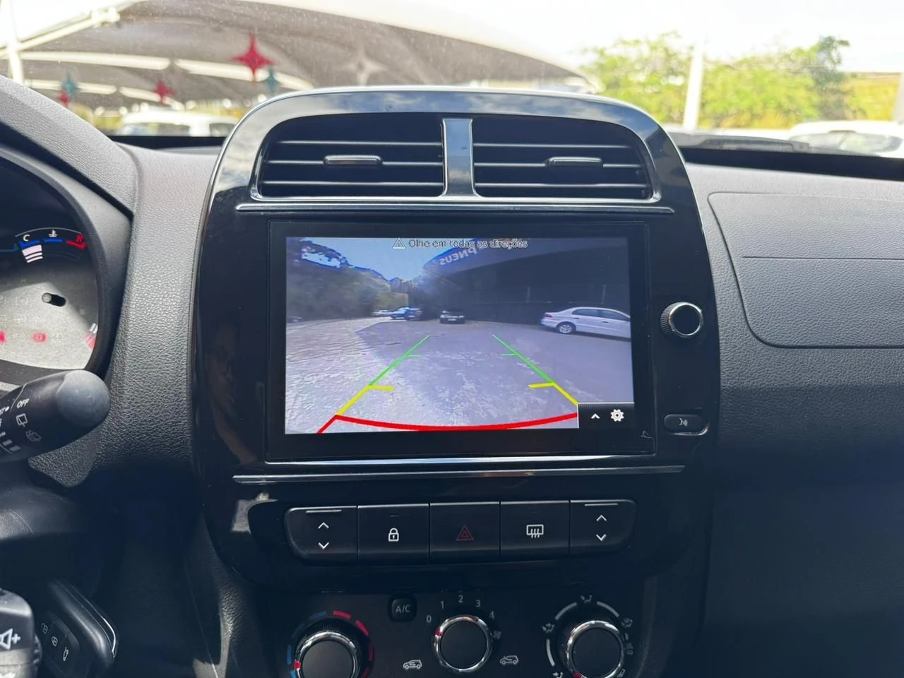 RENAULT KWID