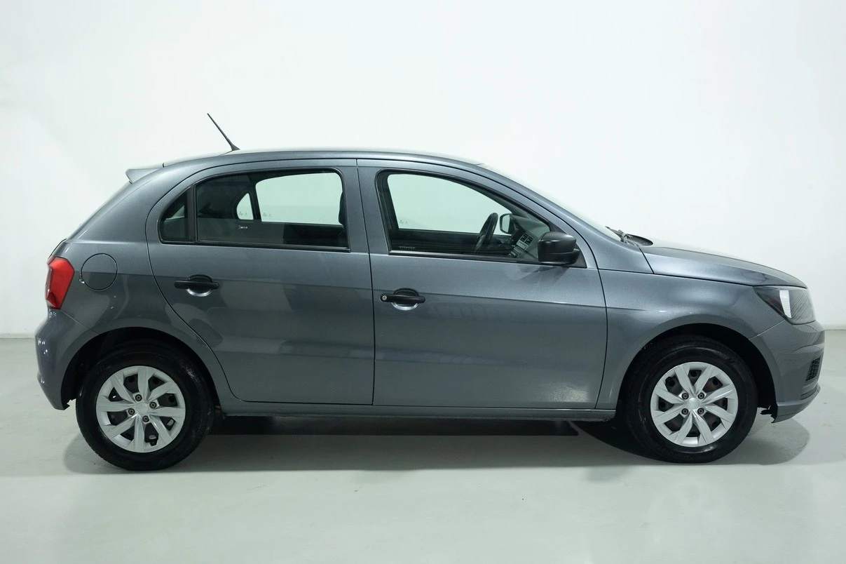 VOLKSWAGEN GOL