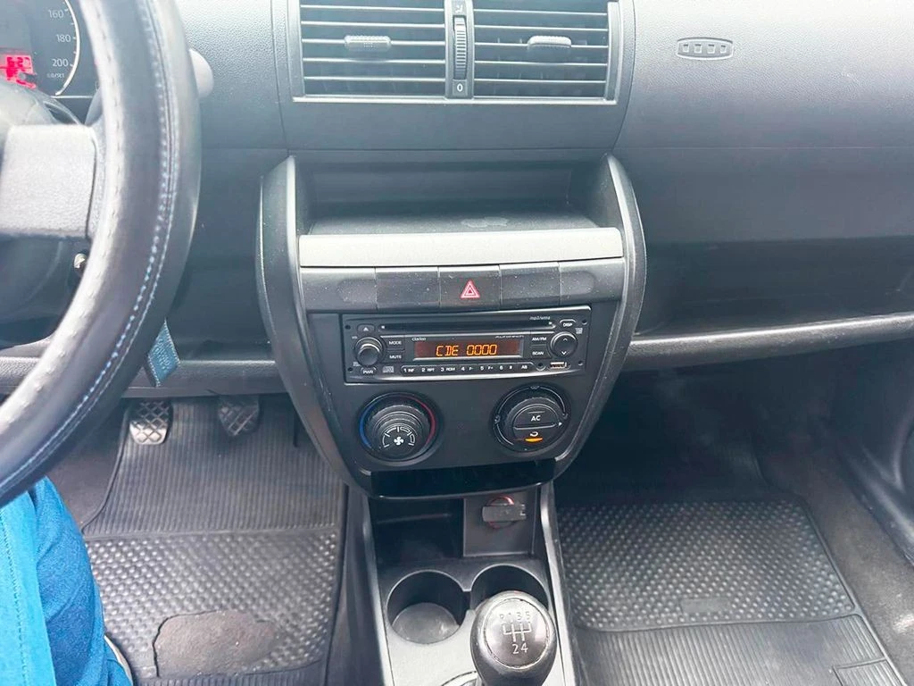 VOLKSWAGEN FOX