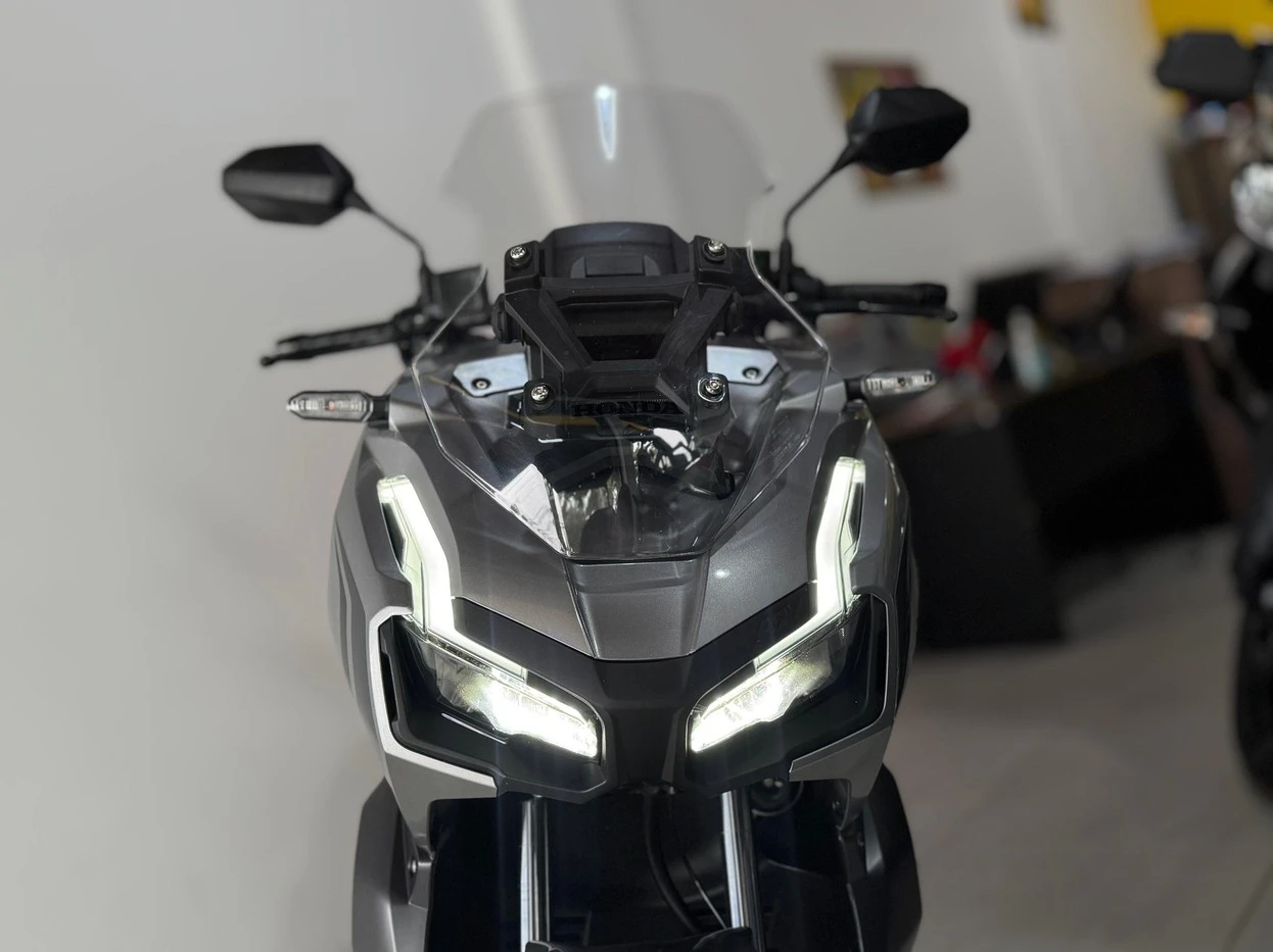 HONDA ADV 150