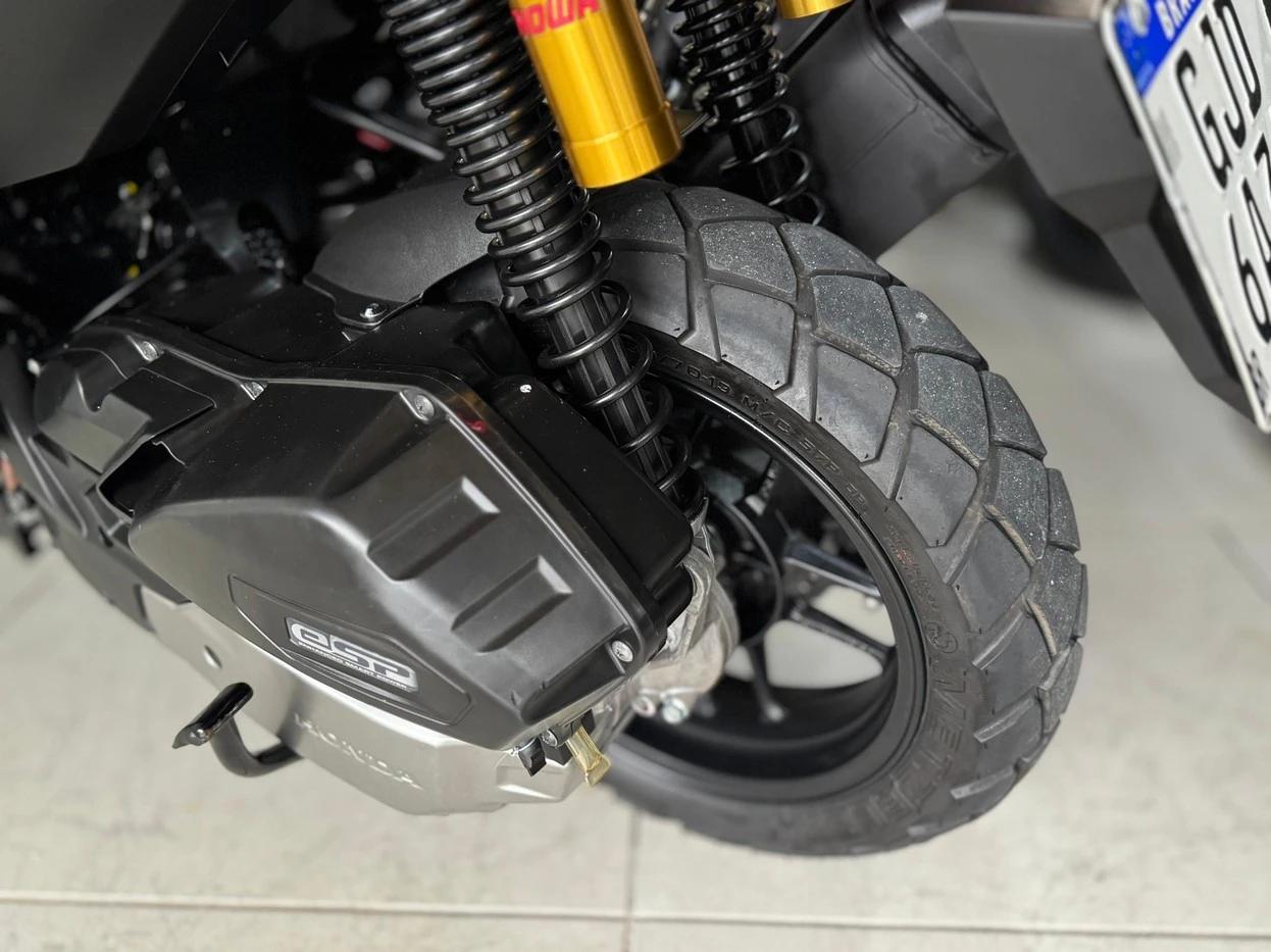 HONDA ADV 150