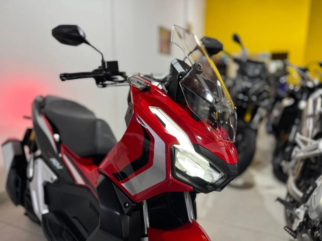 HONDA ADV 150