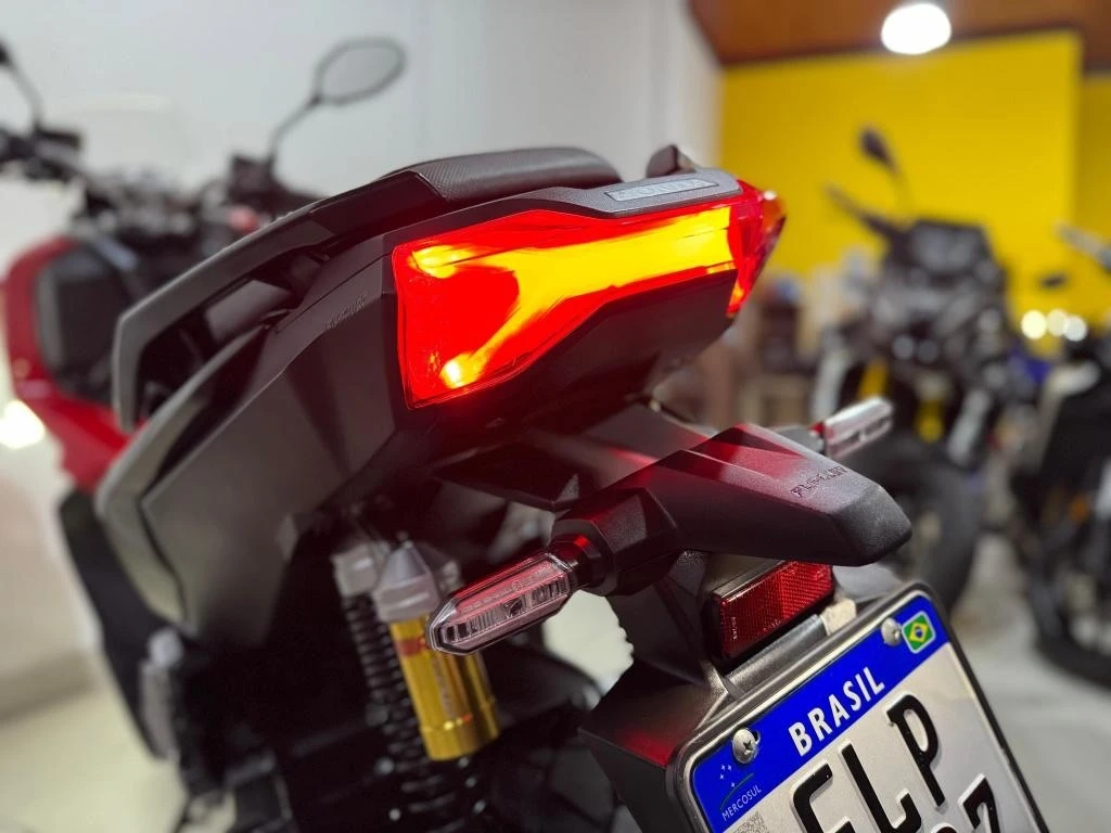 HONDA ADV 150