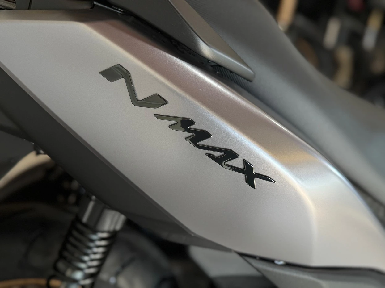YAMAHA NMAX CONNECTED 160 ABS