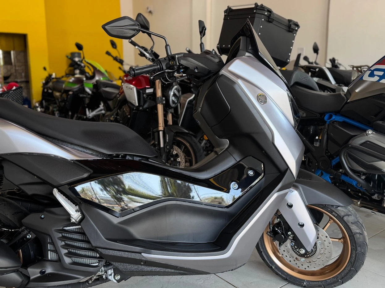 YAMAHA NMAX CONNECTED 160 ABS
