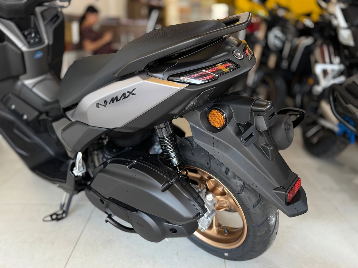 YAMAHA NMAX CONNECTED 160 ABS