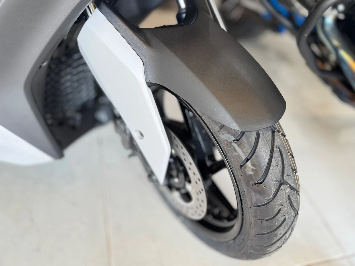 YAMAHA XMAX 250 CONNECTED ABS
