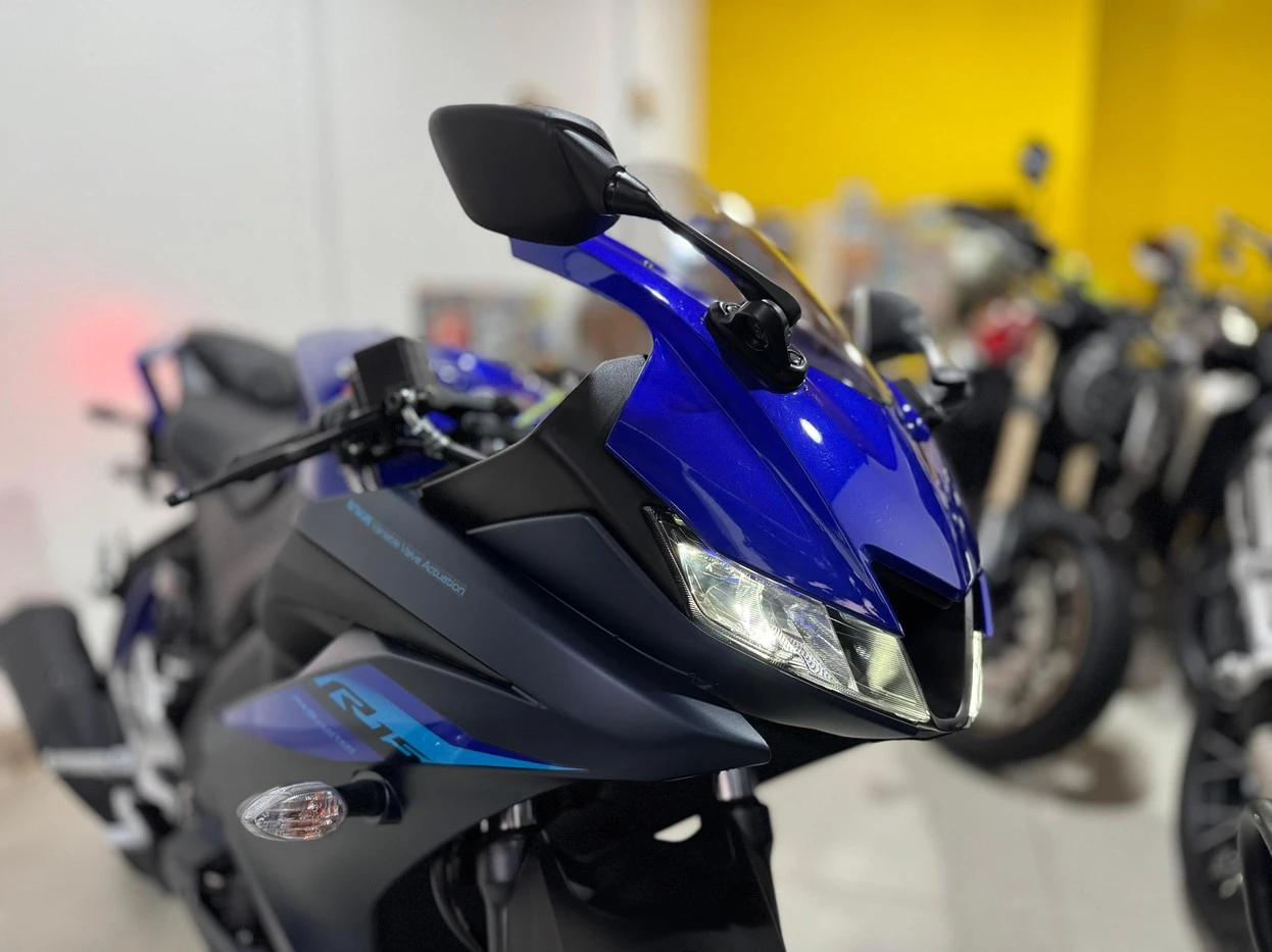 YAMAHA YZF R15
