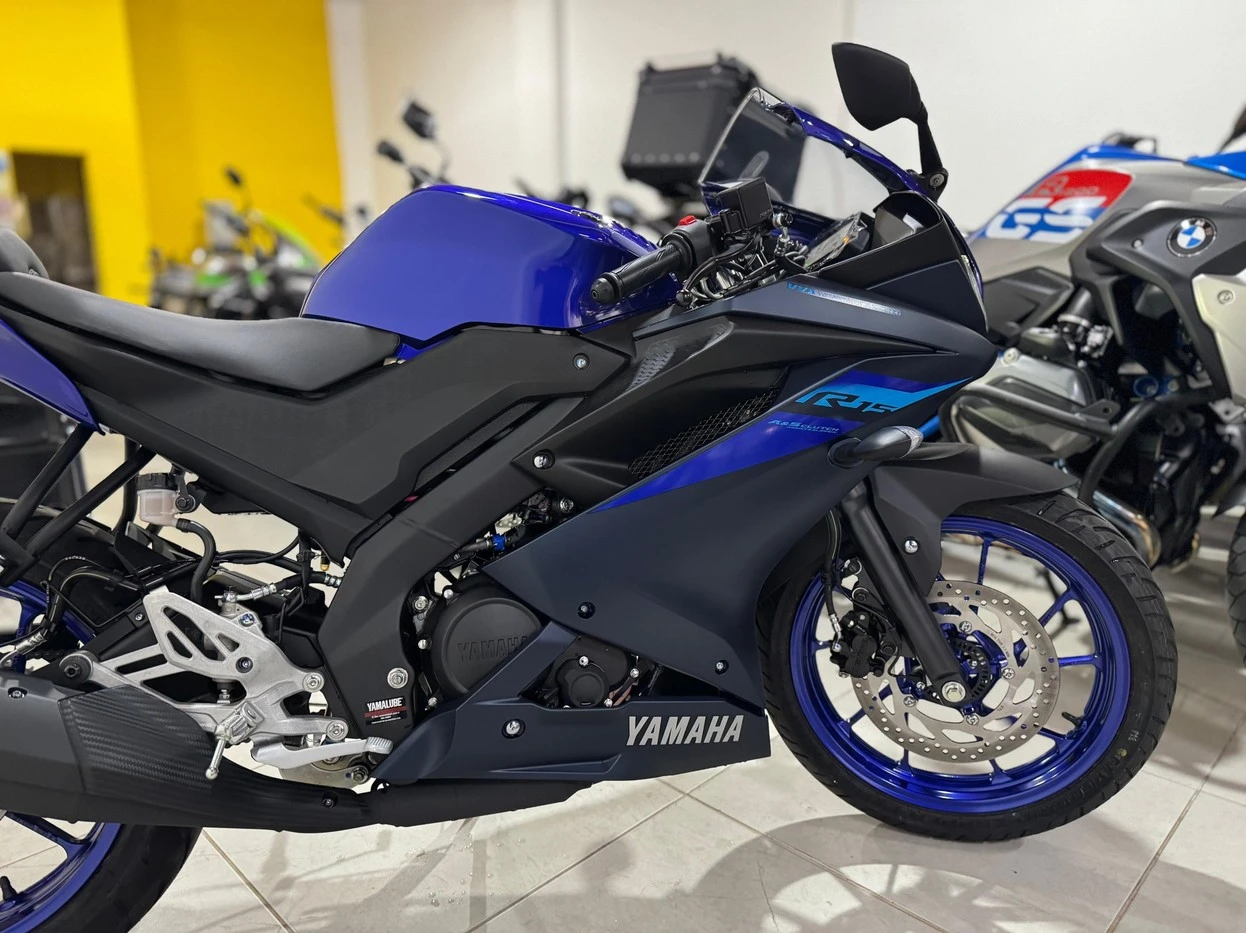 YAMAHA YZF R15