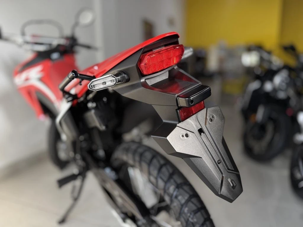 HONDA XR 300L TORNADO