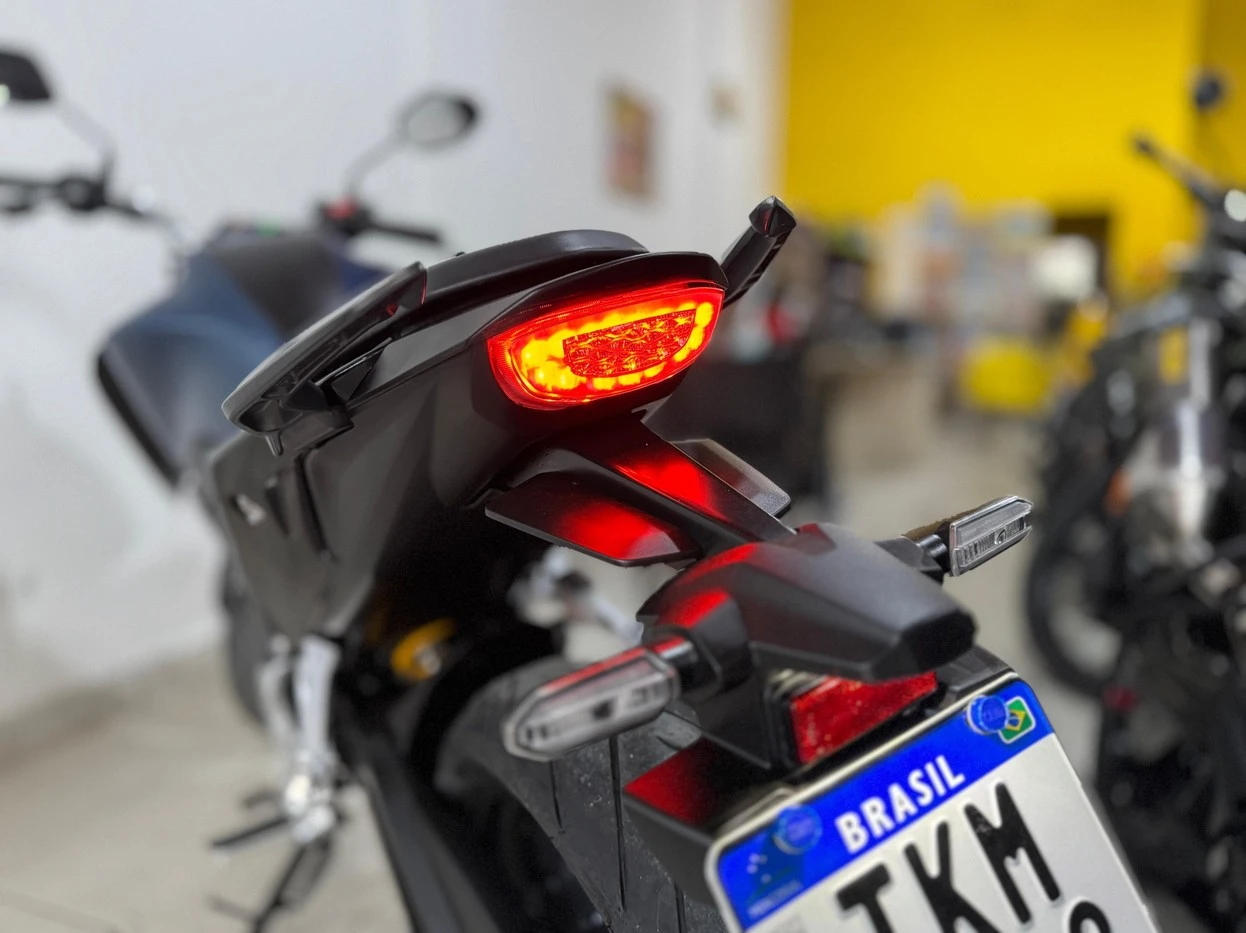 HONDA CB 300F TWISTER ABS