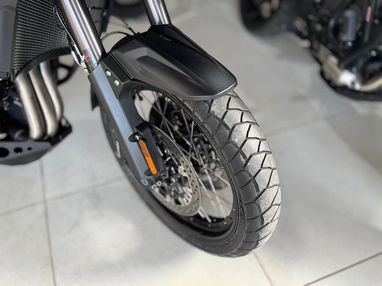 TRIUMPH TIGER EXPLORER XCX