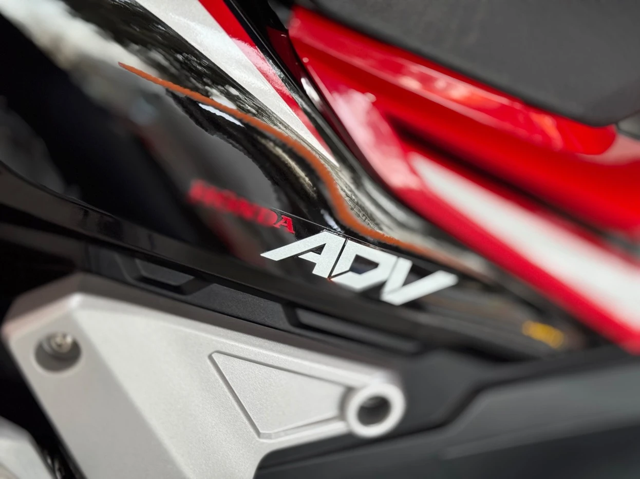 HONDA ADV 150