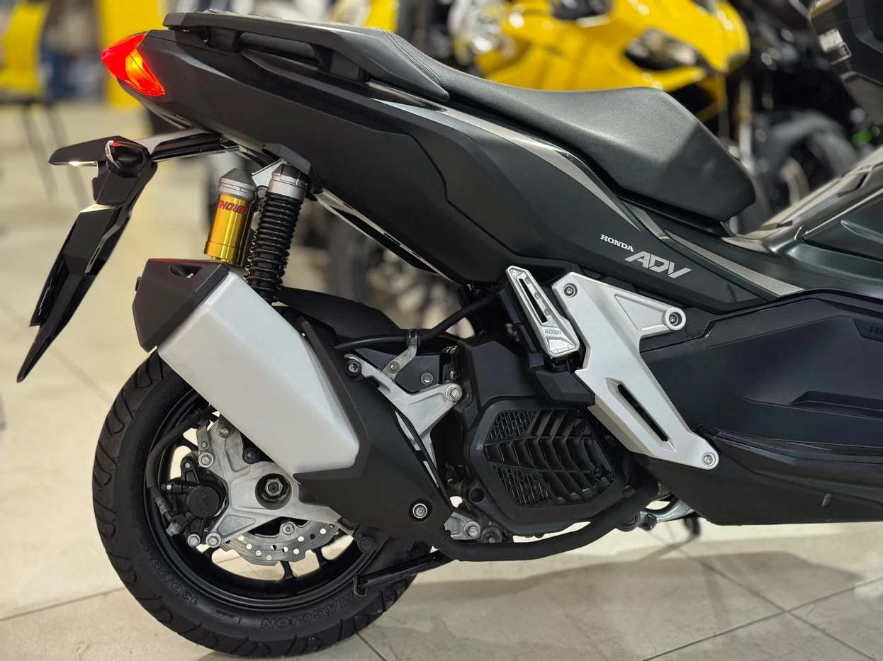 HONDA ADV 150