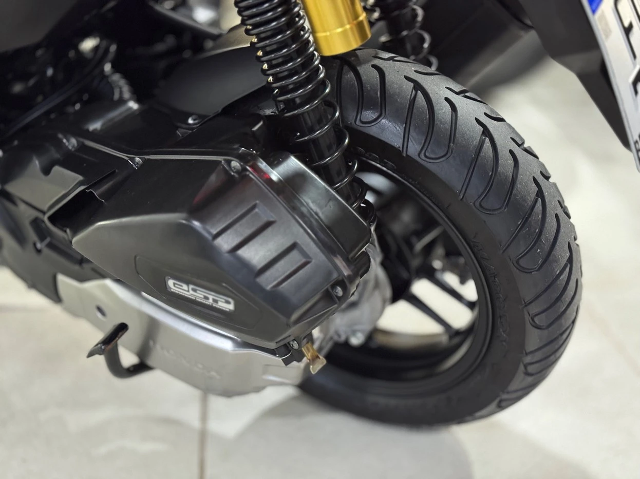 HONDA ADV 150