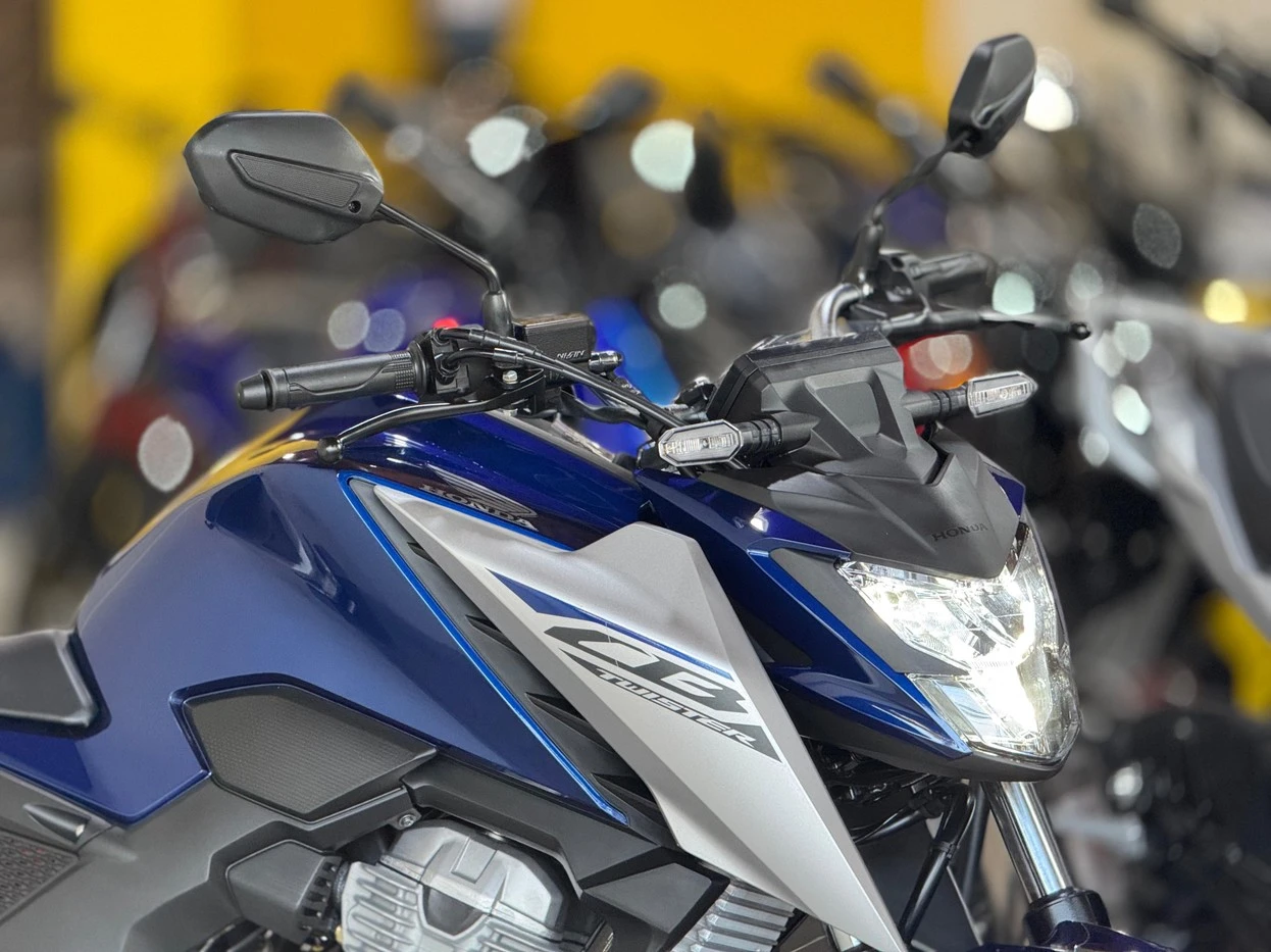 HONDA CB 300F TWISTER ABS