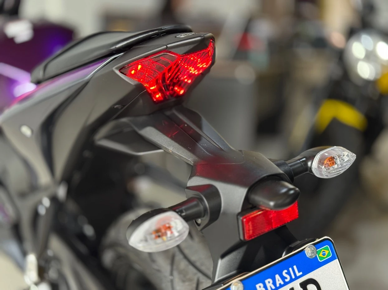 YAMAHA YZF R3 ABS