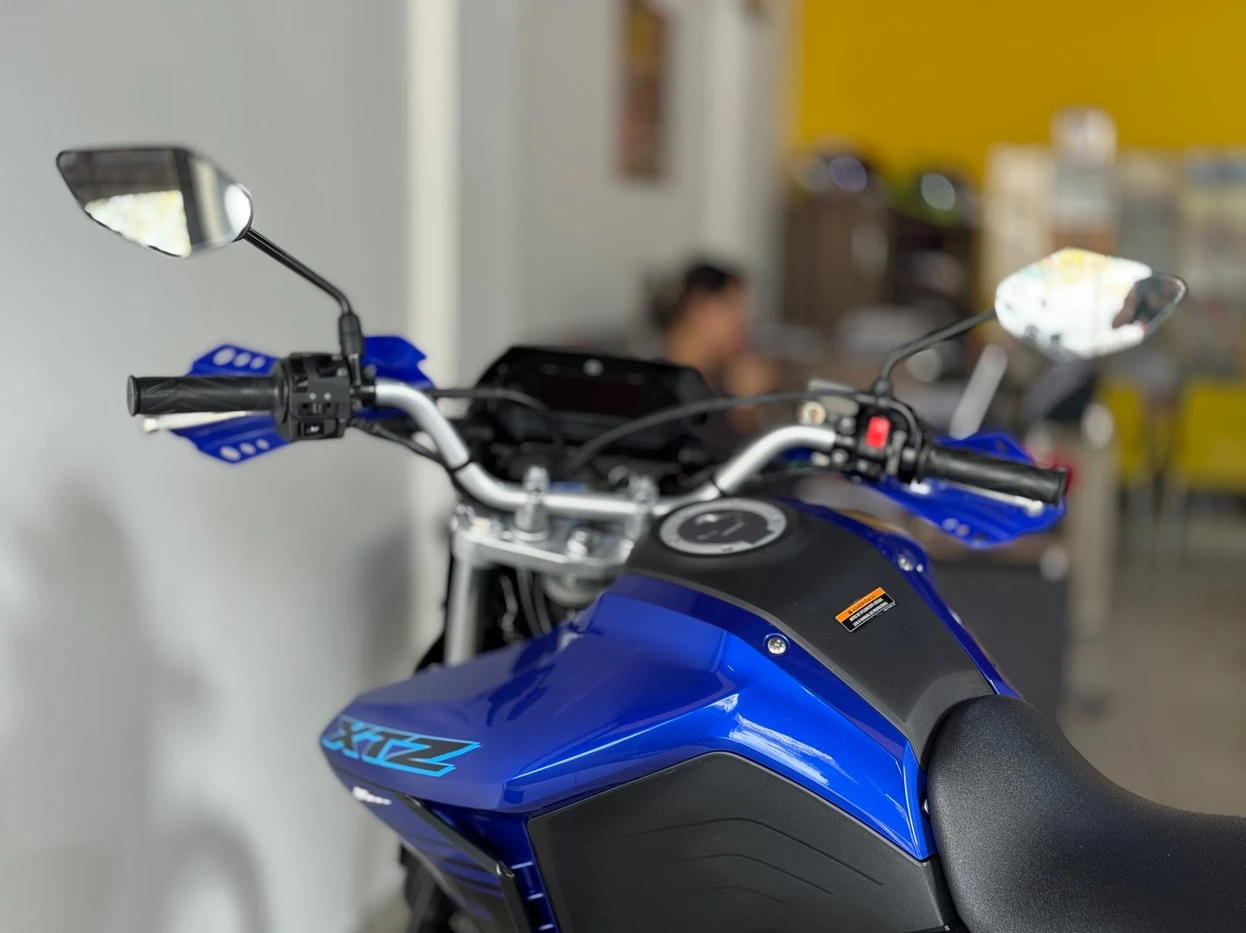 YAMAHA XTZ 250 LANDER CONNECTED
