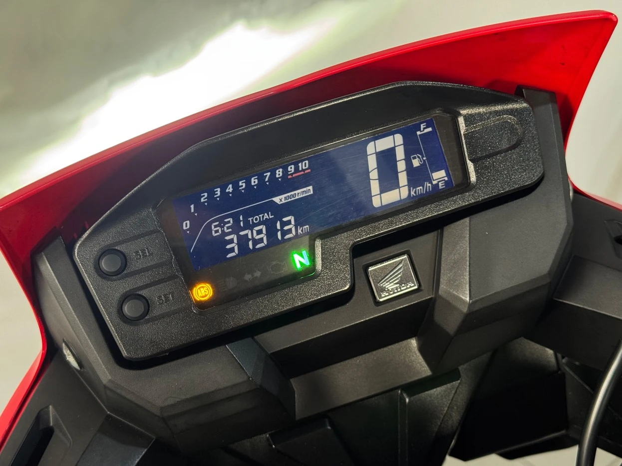 HONDA XRE 300 SAHARA