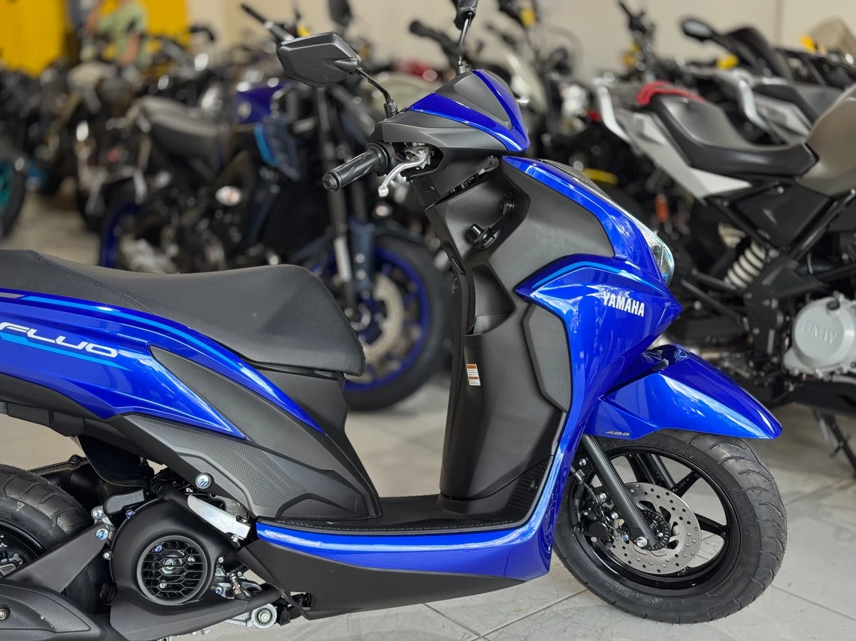 YAMAHA FLUO 125 HYBRID CONNECTED ABS