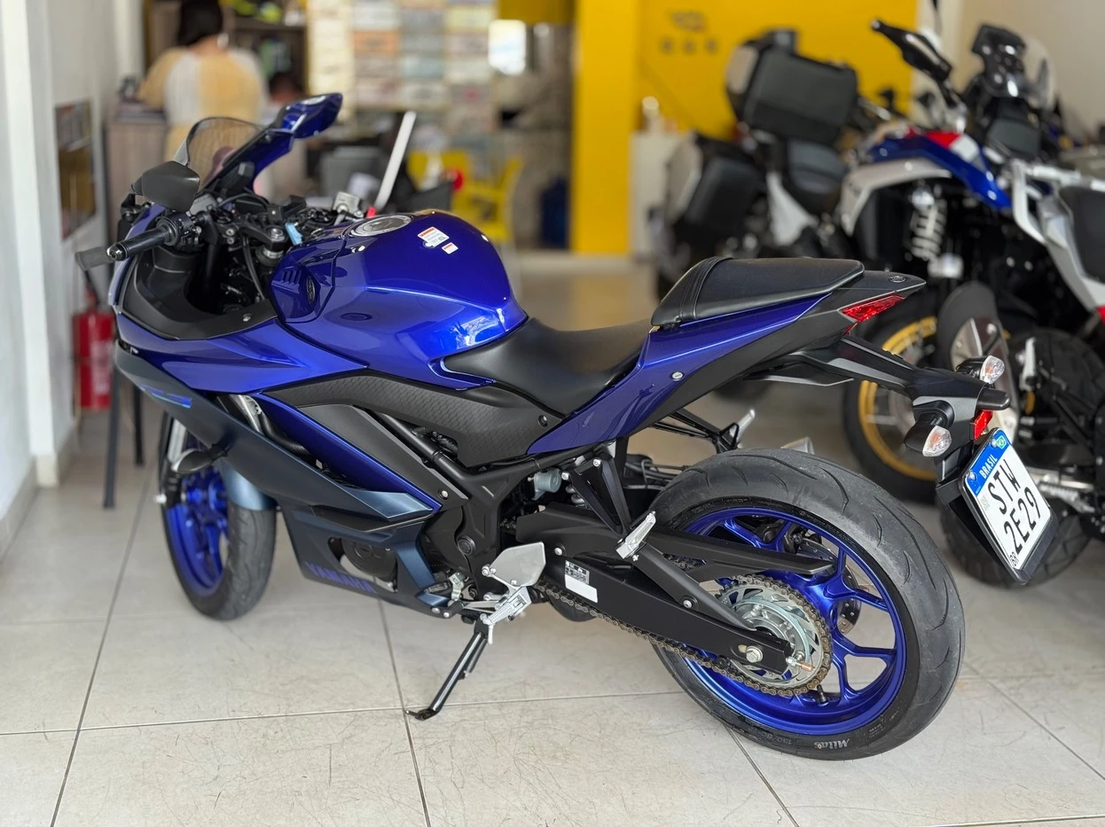 YAMAHA YZF R3 ABS