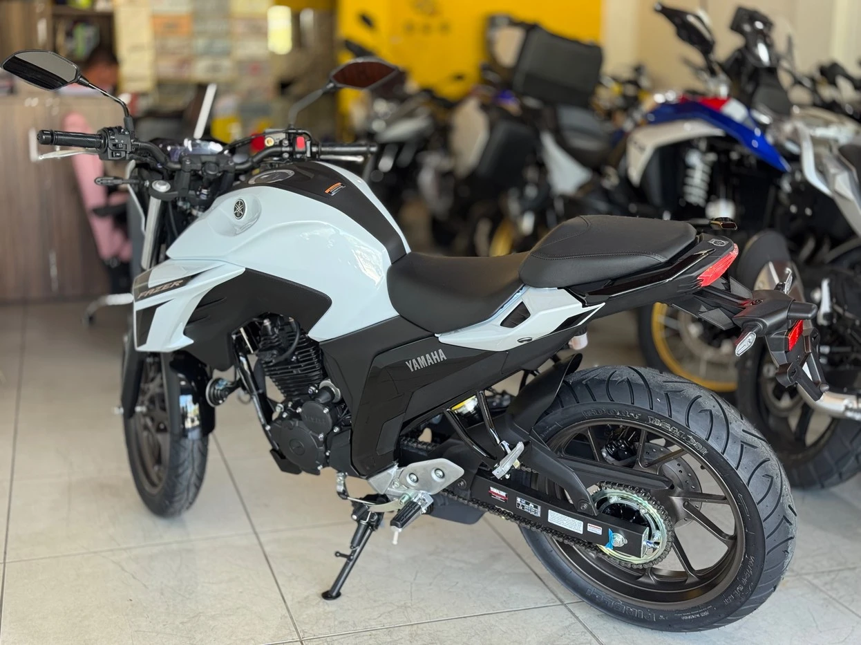 YAMAHA FZ25 FAZER CONNECTED ABS