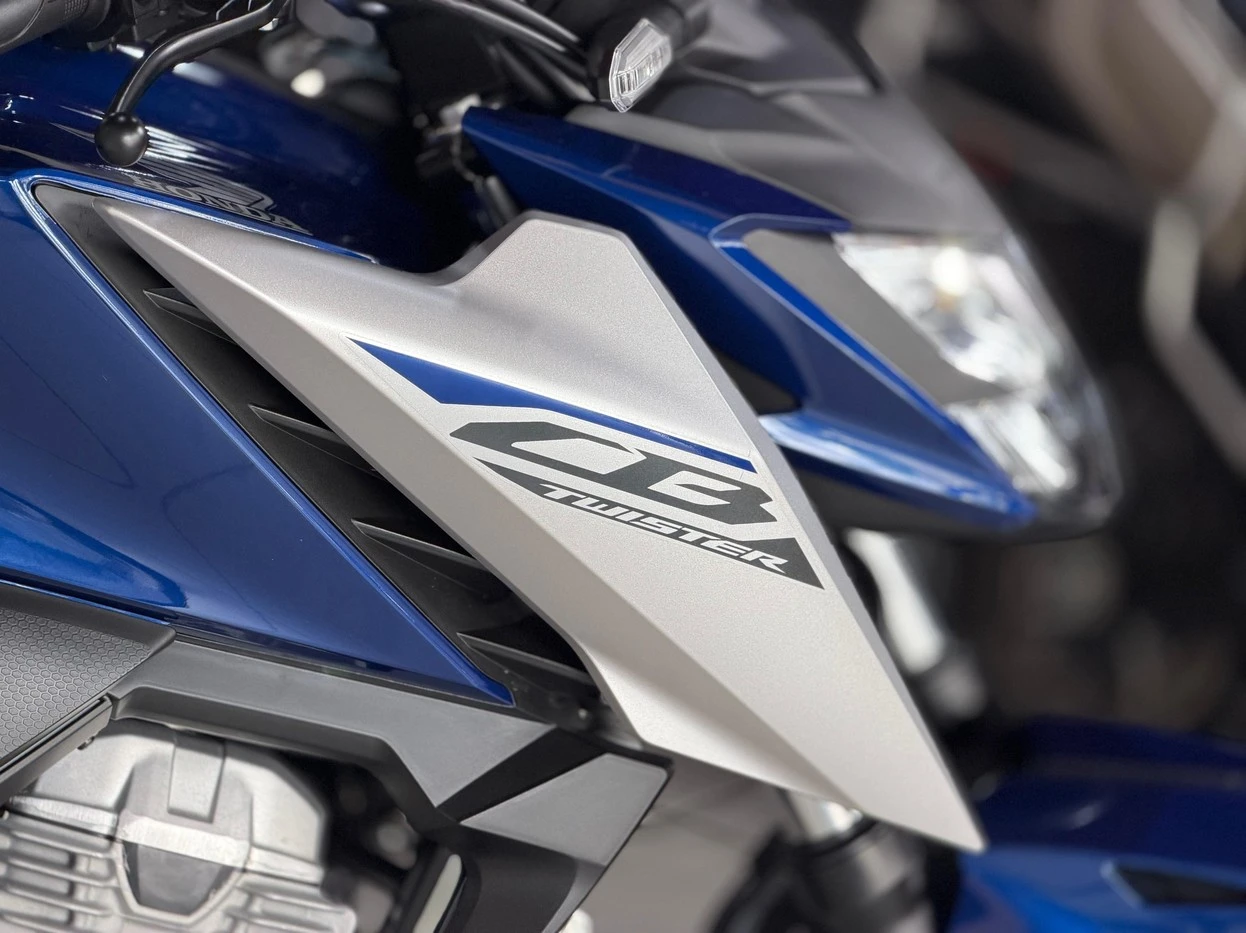 HONDA CB 300F TWISTER ABS