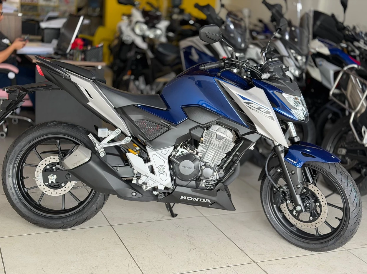 HONDA CB 300F TWISTER ABS